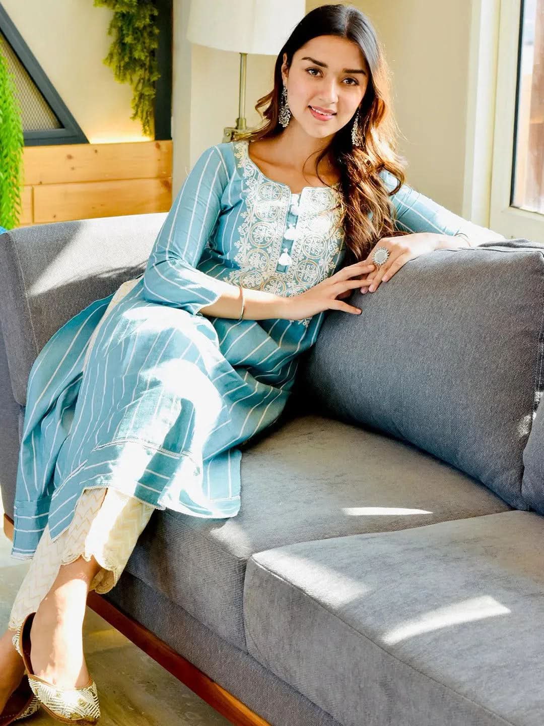 blue-embroidered-cotton-straight-kurta-serann