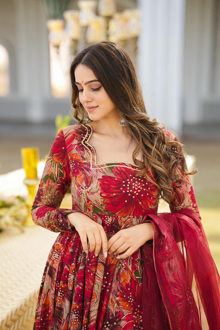 Autumn Flora Printed Anarkali Set-serann